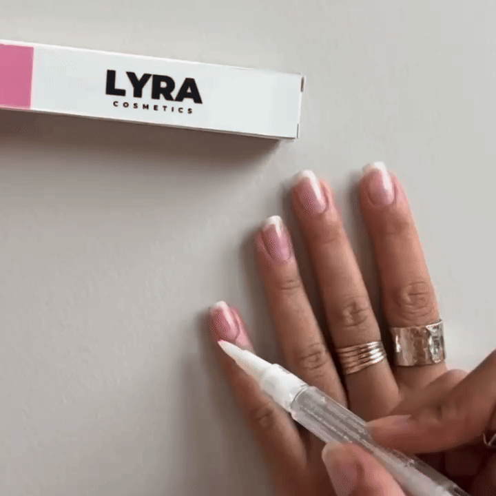 🌸 Sérum de Croissance pour Ongles